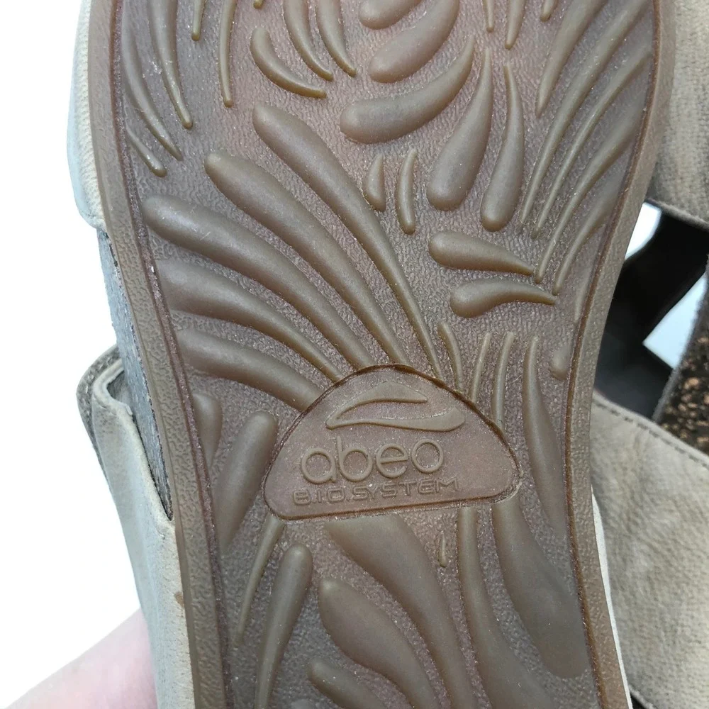 Abeo Uplift Wedge Sandals Womens 9 Neutral‎ Taupe Leather Tassel B.I.O.system